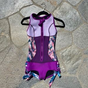 Sirensong womens XS sleeveless spring wetsuit